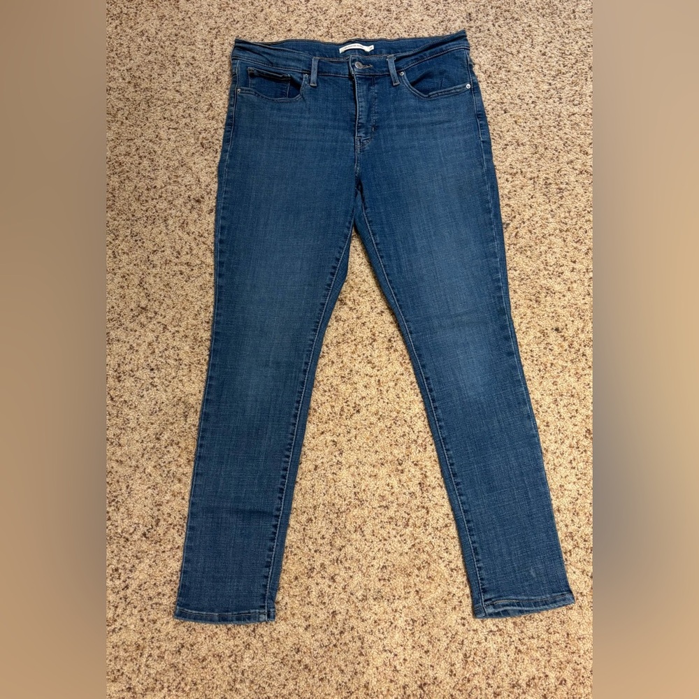 Levi's Women's Skinny Jeans in Deep Blue